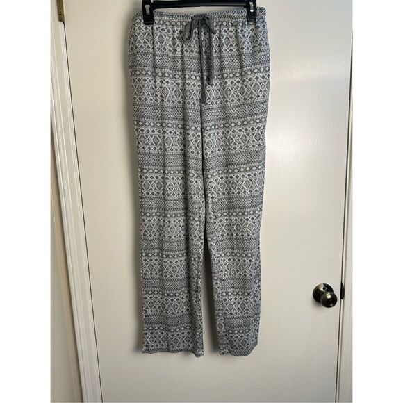 Cuddl Duds sz M soft pajama set - gray print - Picture 9 of 12
